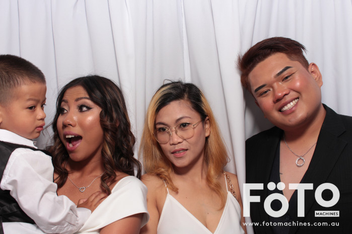 Doi & Zaza's Wedding | View more photos from the event at gallery.fotomachines.com.au/u/FOTOMachines/Doi-Zazas-Wedding