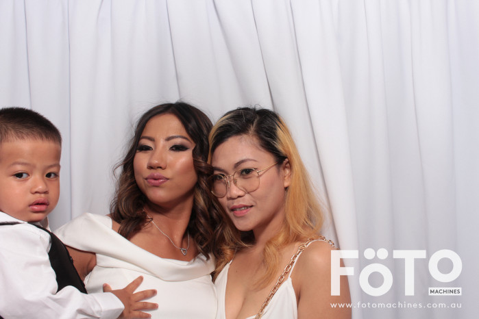 Doi & Zaza's Wedding | View more photos from the event at gallery.fotomachines.com.au/u/FOTOMachines/Doi-Zazas-Wedding