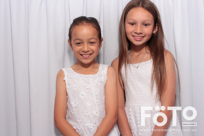 Doi & Zaza's Wedding | View more photos from the event at gallery.fotomachines.com.au/u/FOTOMachines/Doi-Zazas-Wedding