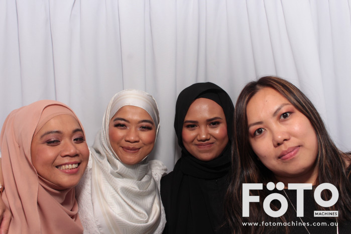 Doi & Zaza's Wedding | View more photos from the event at gallery.fotomachines.com.au/u/FOTOMachines/Doi-Zazas-Wedding