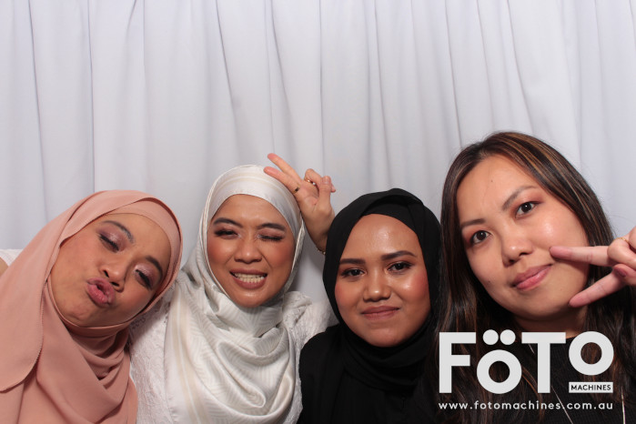 Doi & Zaza's Wedding | View more photos from the event at gallery.fotomachines.com.au/u/FOTOMachines/Doi-Zazas-Wedding