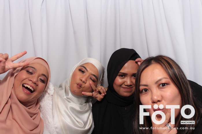 Doi & Zaza's Wedding | View more photos from the event at gallery.fotomachines.com.au/u/FOTOMachines/Doi-Zazas-Wedding