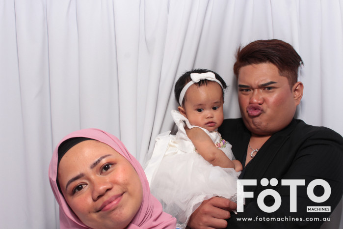 Doi & Zaza's Wedding | View more photos from the event at gallery.fotomachines.com.au/u/FOTOMachines/Doi-Zazas-Wedding