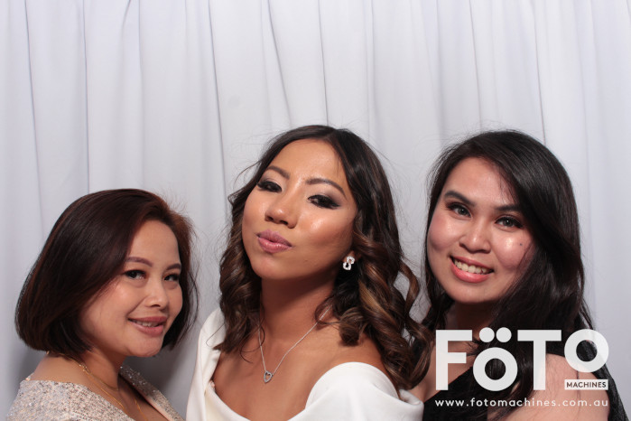 Doi & Zaza's Wedding | View more photos from the event at gallery.fotomachines.com.au/u/FOTOMachines/Doi-Zazas-Wedding