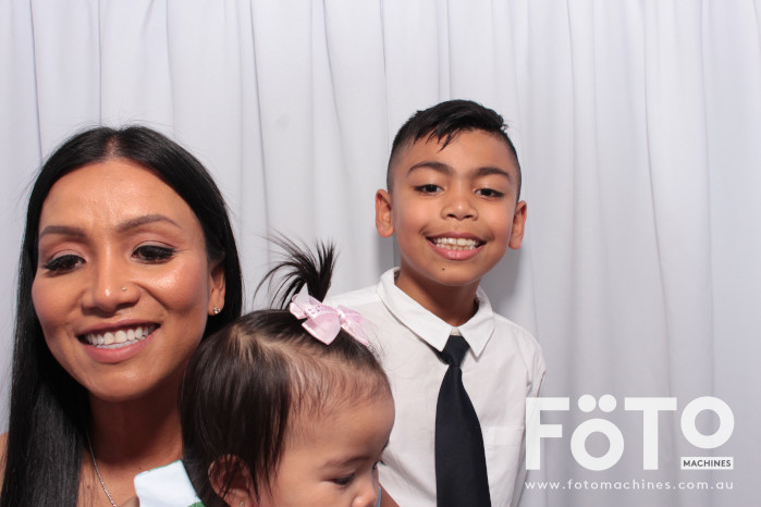 Doi & Zaza's Wedding | View more photos from the event at gallery.fotomachines.com.au/u/FOTOMachines/Doi-Zazas-Wedding