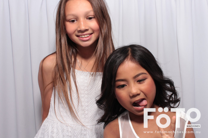 Doi & Zaza's Wedding | View more photos from the event at gallery.fotomachines.com.au/u/FOTOMachines/Doi-Zazas-Wedding