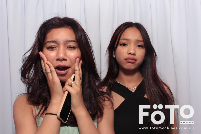 Doi & Zaza's Wedding | View more photos from the event at gallery.fotomachines.com.au/u/FOTOMachines/Doi-Zazas-Wedding