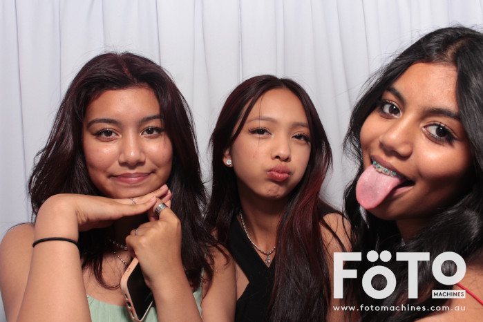 Doi & Zaza's Wedding | View more photos from the event at gallery.fotomachines.com.au/u/FOTOMachines/Doi-Zazas-Wedding