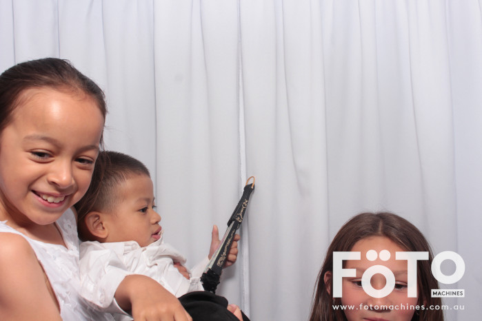 Doi & Zaza's Wedding | View more photos from the event at gallery.fotomachines.com.au/u/FOTOMachines/Doi-Zazas-Wedding