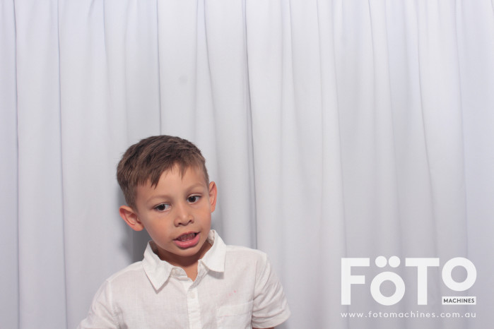 Doi & Zaza's Wedding | View more photos from the event at gallery.fotomachines.com.au/u/FOTOMachines/Doi-Zazas-Wedding