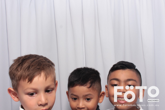 Doi & Zaza's Wedding | View more photos from the event at gallery.fotomachines.com.au/u/FOTOMachines/Doi-Zazas-Wedding