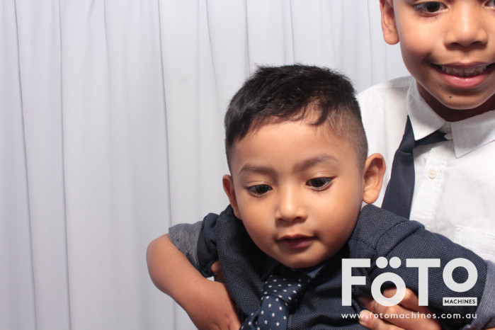 Doi & Zaza's Wedding | View more photos from the event at gallery.fotomachines.com.au/u/FOTOMachines/Doi-Zazas-Wedding