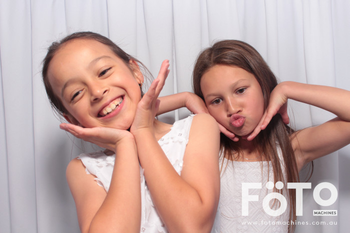 Doi & Zaza's Wedding | View more photos from the event at gallery.fotomachines.com.au/u/FOTOMachines/Doi-Zazas-Wedding