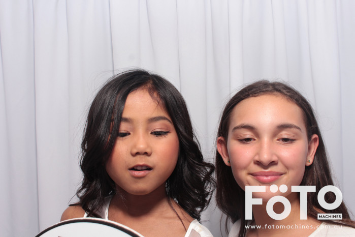 Doi & Zaza's Wedding | View more photos from the event at gallery.fotomachines.com.au/u/FOTOMachines/Doi-Zazas-Wedding