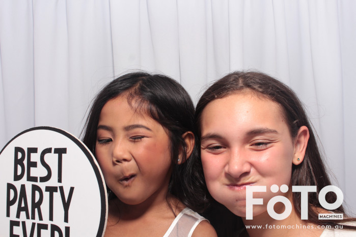 Doi & Zaza's Wedding | View more photos from the event at gallery.fotomachines.com.au/u/FOTOMachines/Doi-Zazas-Wedding