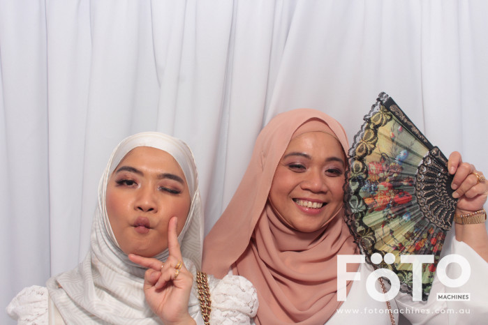 Doi & Zaza's Wedding | View more photos from the event at gallery.fotomachines.com.au/u/FOTOMachines/Doi-Zazas-Wedding