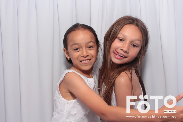 Doi & Zaza's Wedding | View more photos from the event at gallery.fotomachines.com.au/u/FOTOMachines/Doi-Zazas-Wedding