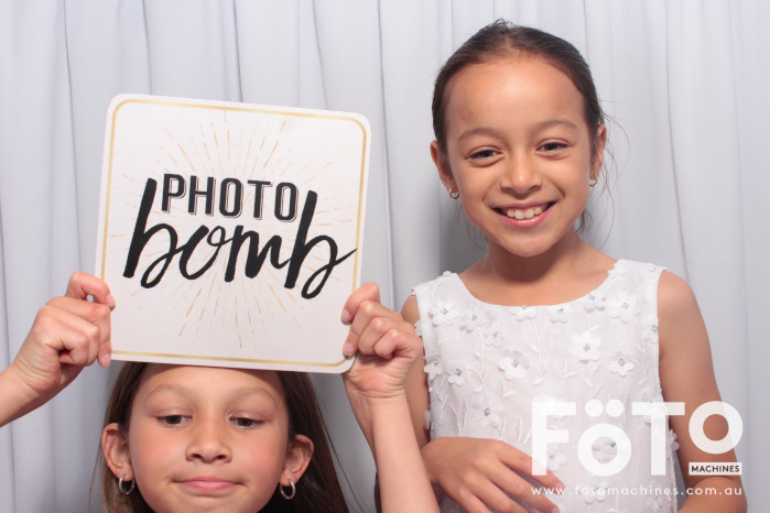 Doi & Zaza's Wedding | View more photos from the event at gallery.fotomachines.com.au/u/FOTOMachines/Doi-Zazas-Wedding