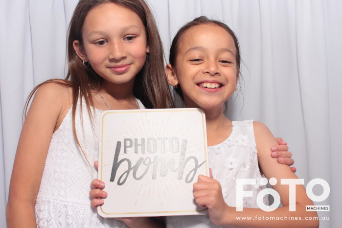 Doi & Zaza's Wedding | View more photos from the event at gallery.fotomachines.com.au/u/FOTOMachines/Doi-Zazas-Wedding