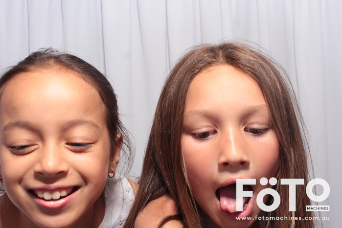 Doi & Zaza's Wedding | View more photos from the event at gallery.fotomachines.com.au/u/FOTOMachines/Doi-Zazas-Wedding