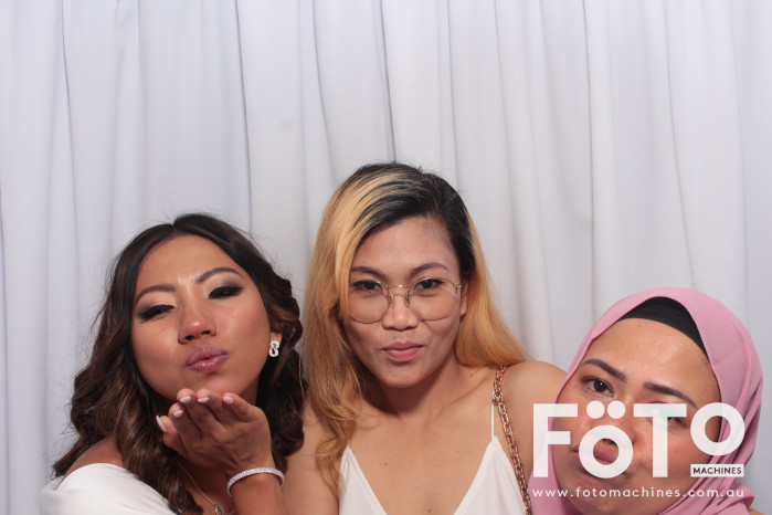 Doi & Zaza's Wedding | View more photos from the event at gallery.fotomachines.com.au/u/FOTOMachines/Doi-Zazas-Wedding