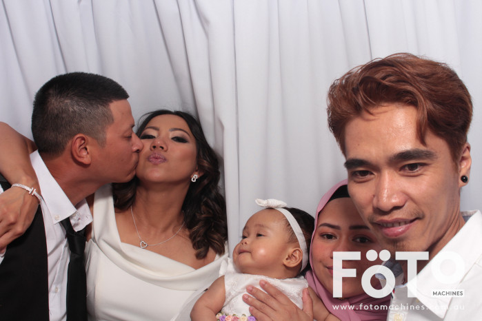 Doi & Zaza's Wedding | View more photos from the event at gallery.fotomachines.com.au/u/FOTOMachines/Doi-Zazas-Wedding