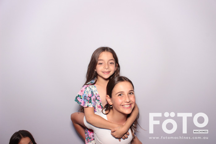 Dom's 30th | View more photos from the event at gallery.fotomachines.com.au/u/FOTOMachines/Doms-30th