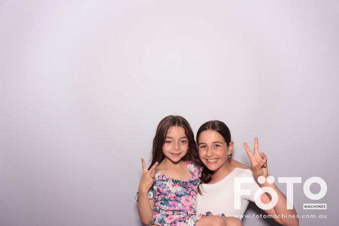 Dom's 30th | View more photos from the event at gallery.fotomachines.com.au/u/FOTOMachines/Doms-30th