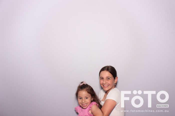 Dom's 30th | View more photos from the event at gallery.fotomachines.com.au/u/FOTOMachines/Doms-30th