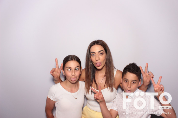 Dom's 30th | View more photos from the event at gallery.fotomachines.com.au/u/FOTOMachines/Doms-30th