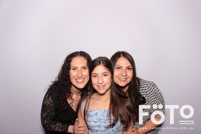 Dom's 30th | View more photos from the event at gallery.fotomachines.com.au/u/FOTOMachines/Doms-30th