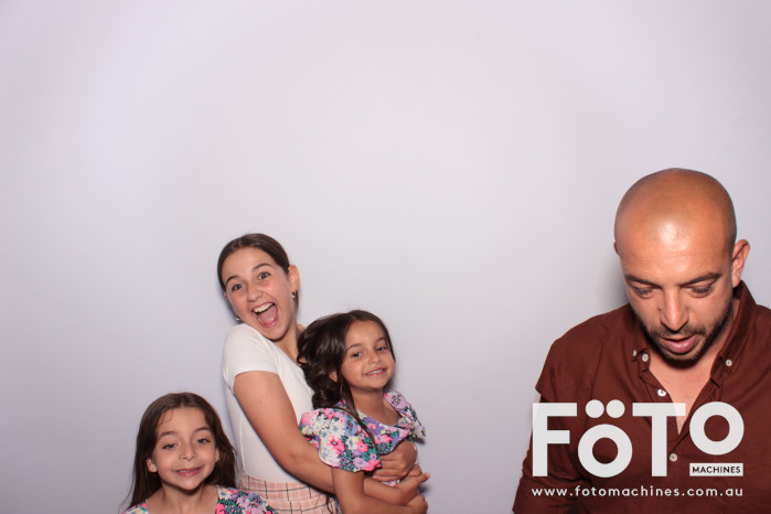 Dom's 30th | View more photos from the event at gallery.fotomachines.com.au/u/FOTOMachines/Doms-30th