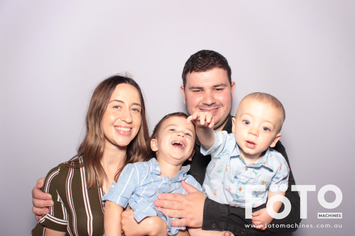 Dom's 30th | View more photos from the event at gallery.fotomachines.com.au/u/FOTOMachines/Doms-30th