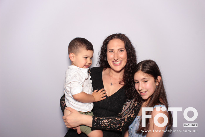 Dom's 30th | View more photos from the event at gallery.fotomachines.com.au/u/FOTOMachines/Doms-30th