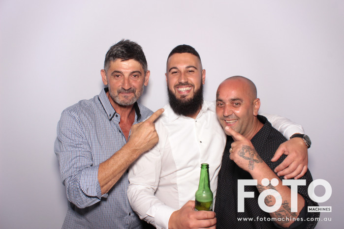 Dom's 30th | View more photos from the event at gallery.fotomachines.com.au/u/FOTOMachines/Doms-30th