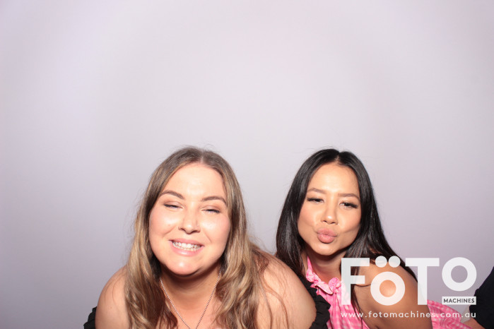 Dom's 30th | View more photos from the event at gallery.fotomachines.com.au/u/FOTOMachines/Doms-30th