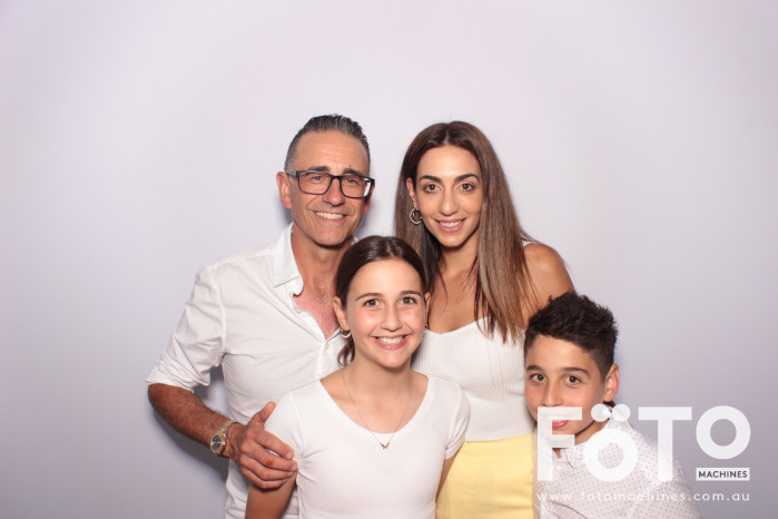 Dom's 30th | View more photos from the event at gallery.fotomachines.com.au/u/FOTOMachines/Doms-30th