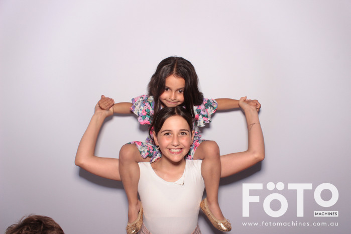 Dom's 30th | View more photos from the event at gallery.fotomachines.com.au/u/FOTOMachines/Doms-30th