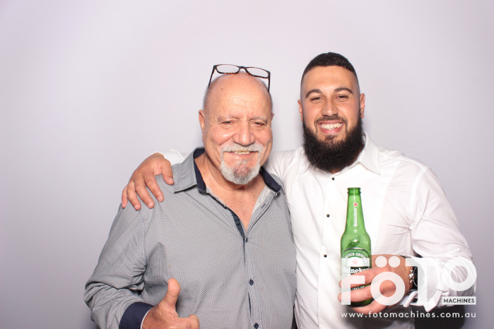 Dom's 30th | View more photos from the event at gallery.fotomachines.com.au/u/FOTOMachines/Doms-30th