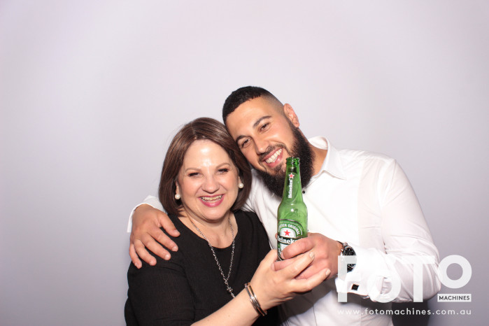 Dom's 30th | View more photos from the event at gallery.fotomachines.com.au/u/FOTOMachines/Doms-30th