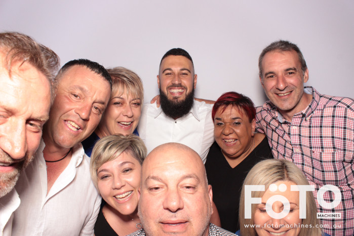 Dom's 30th | View more photos from the event at gallery.fotomachines.com.au/u/FOTOMachines/Doms-30th