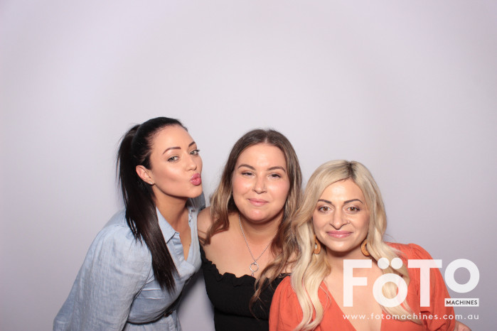 Dom's 30th | View more photos from the event at gallery.fotomachines.com.au/u/FOTOMachines/Doms-30th