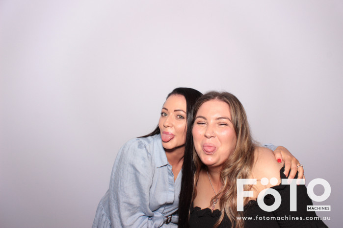 Dom's 30th | View more photos from the event at gallery.fotomachines.com.au/u/FOTOMachines/Doms-30th