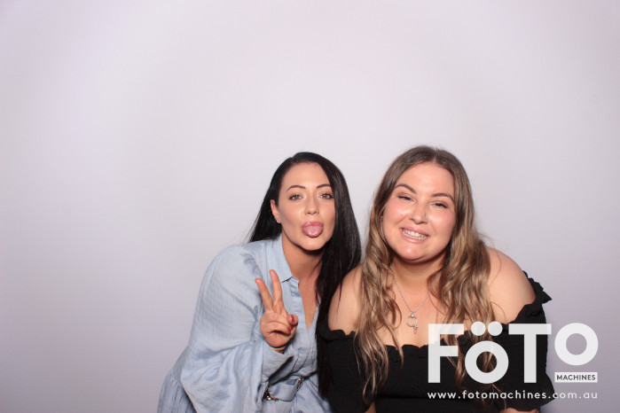 Dom's 30th | View more photos from the event at gallery.fotomachines.com.au/u/FOTOMachines/Doms-30th