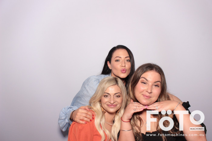 Dom's 30th | View more photos from the event at gallery.fotomachines.com.au/u/FOTOMachines/Doms-30th