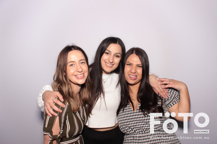 Dom's 30th | View more photos from the event at gallery.fotomachines.com.au/u/FOTOMachines/Doms-30th