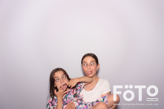 Dom's 30th | View more photos from the event at gallery.fotomachines.com.au/u/FOTOMachines/Doms-30th