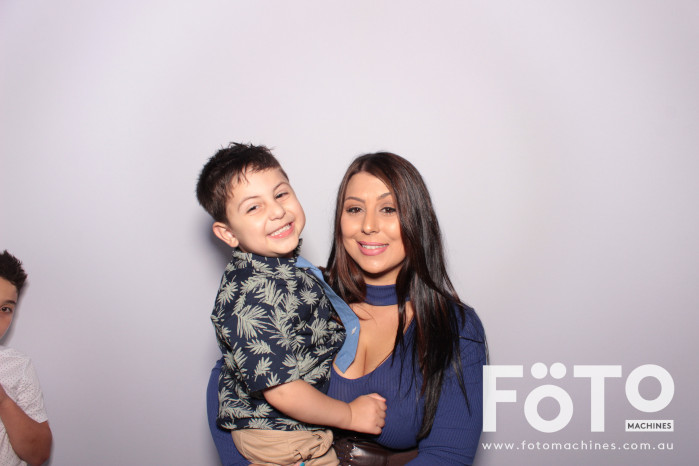 Dom's 30th | View more photos from the event at gallery.fotomachines.com.au/u/FOTOMachines/Doms-30th