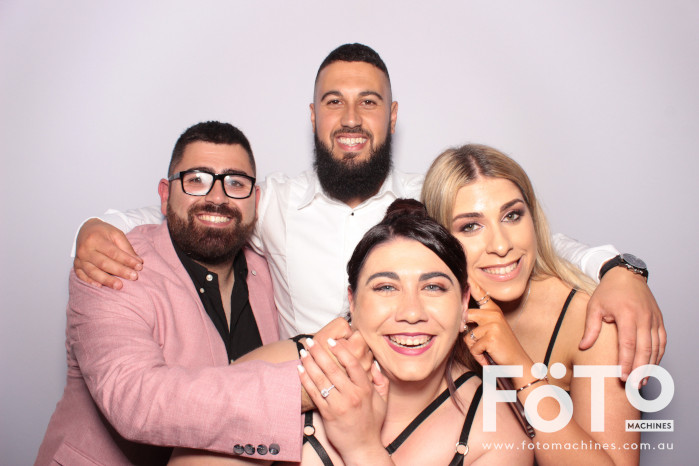 Dom's 30th | View more photos from the event at gallery.fotomachines.com.au/u/FOTOMachines/Doms-30th