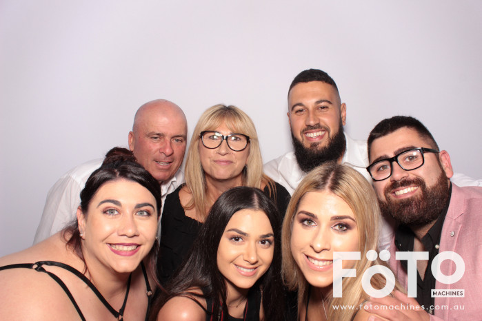 Dom's 30th | View more photos from the event at gallery.fotomachines.com.au/u/FOTOMachines/Doms-30th